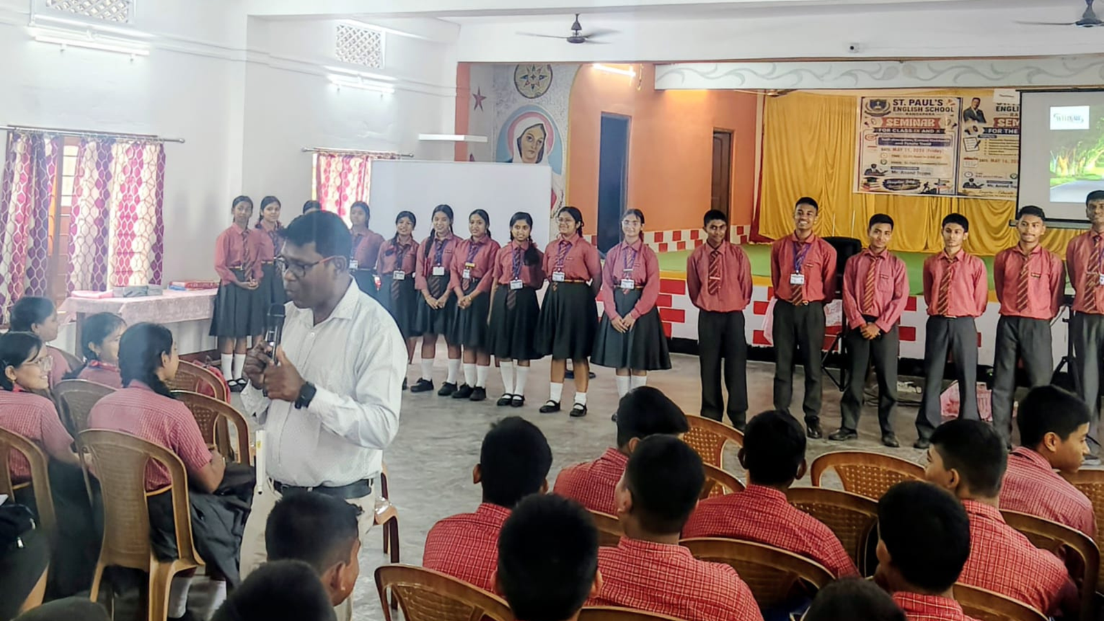 Seminar on Self-Discipline, Career Guidance, and Future Trends